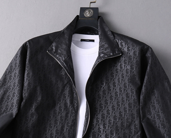 ブランドジャケット側面デザイン